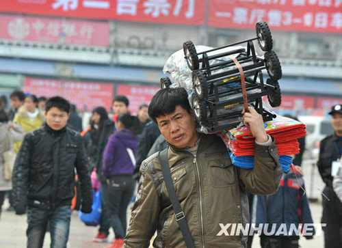 湖南鐵路迎來節(jié)后客流高峰