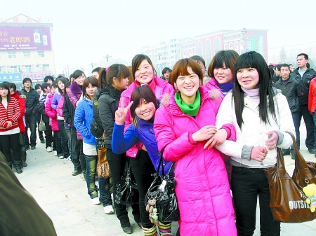 “春風(fēng)行動”8萬崗位送給農(nóng)民工
