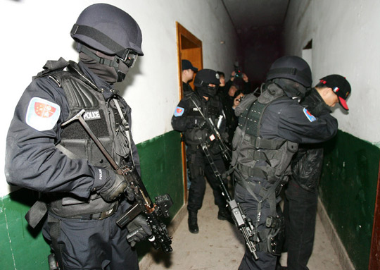 重慶“獵豹”反恐突擊隊(duì)首次亮相(圖)