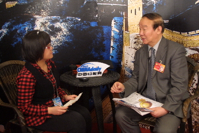 全國(guó)政協(xié)委員蔣效愚接受專訪 點(diǎn)評(píng)劉翔表現(xiàn)