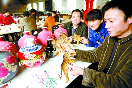 汝南麥草畫躋身上海世博會