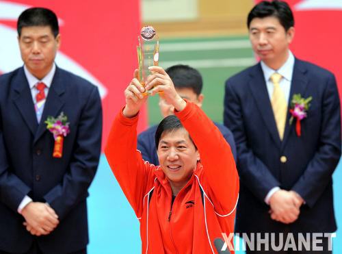 王寶泉出任中國(guó)女排主教練 蔡斌辭職