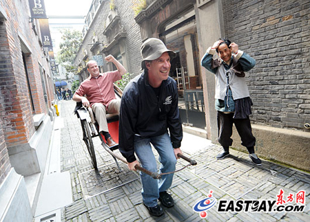 石庫門文化周展現(xiàn)老上海情調(diào) 花樣美女旗袍秀助興