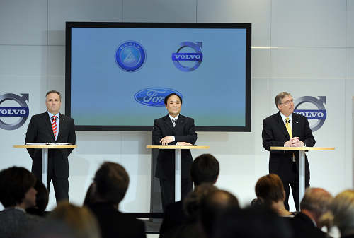 中國(guó)吉利與美國(guó)福特汽車公司簽收購沃爾沃協(xié)議
