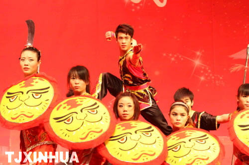 天津：大學(xué)生武術(shù)隊(duì)出訪波蘭、德國(guó)