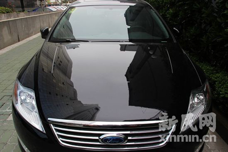 滬福特4S店啟動(dòng)召回 ?？怂垢鼡Q油管需2小時(shí)