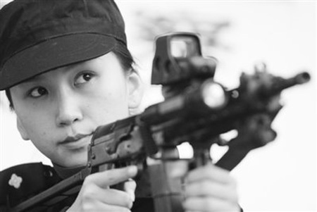 美女狙擊手彈無虛發(fā) 將赴上海增援世博安保