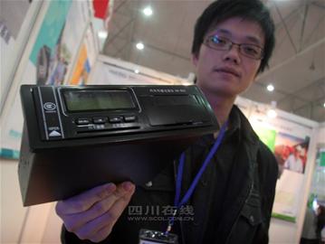 成都現(xiàn)汽車“黑匣子” 私家車尚不能安