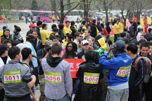 第四屆中國王屋山國際旅游登山節(jié)隆重舉行