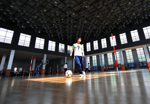 長(zhǎng)沙：初中畢業(yè)生趕