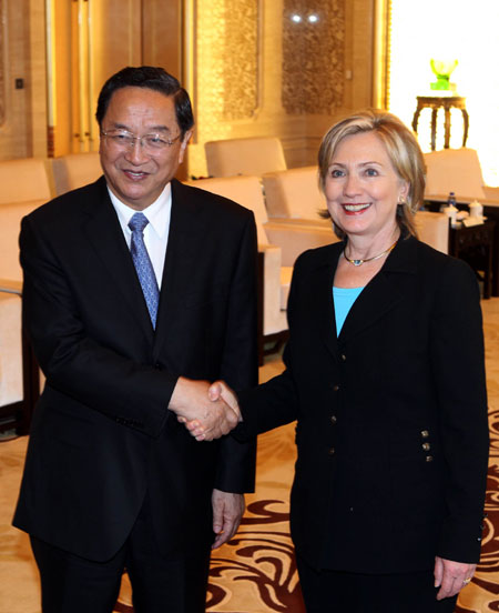 美國(guó)國(guó)務(wù)卿希拉里克林頓參觀上海世博園