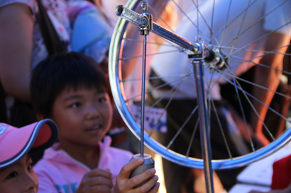 市民進校園與大連理工大學(xué)師生共度“嘉年華”