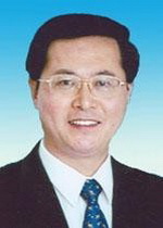 張春賢兼任新疆生產(chǎn)建設(shè)兵團黨委第一書記 車俊任政委