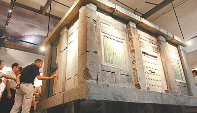 國家一級(jí)文物追回記 盜墓賊稱文物工作者太傻(圖)