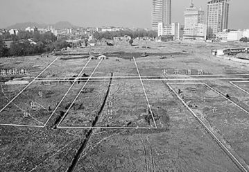 江蘇鎮(zhèn)江毀千年糧倉遺址建樓盤 被曝光后叫停