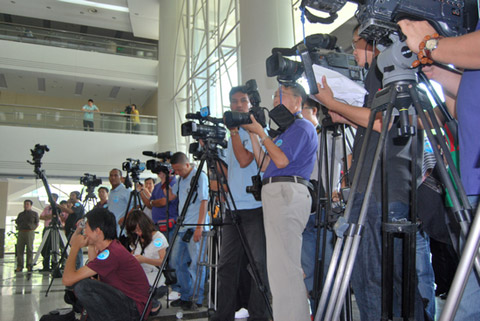 國(guó)內(nèi)外媒體聯(lián)合啟動(dòng)“自貿(mào)區(qū)廣西行”國(guó)際電視采訪(fǎng)活動(dòng)