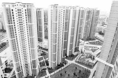 深圳7千經(jīng)適房專供機關(guān)事業(yè)單位遭抗議 空置1年