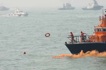 兩岸首次共同進行大規(guī)模海陸空聯(lián)合搜救演練