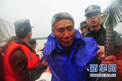 海南:1160多個村莊受淹 緊急轉(zhuǎn)移21萬余人