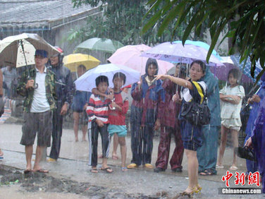 臺風(fēng)冷空氣夾擊中國 北方地區(qū)普遍降溫啟入冬大幕