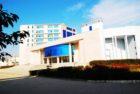 河南潢川縣文化會(huì)展中心展新貌