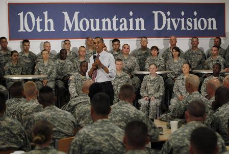 大嘴奧巴馬將陣亡士兵“說(shuō)活” 親自打電話道歉