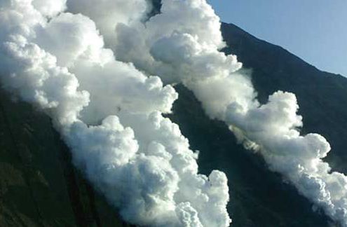 火山噴發(fā)時20個震撼景觀
