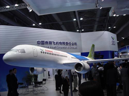 國(guó)產(chǎn)中短程干線飛機(jī)C919啟動(dòng)訂單增至215架