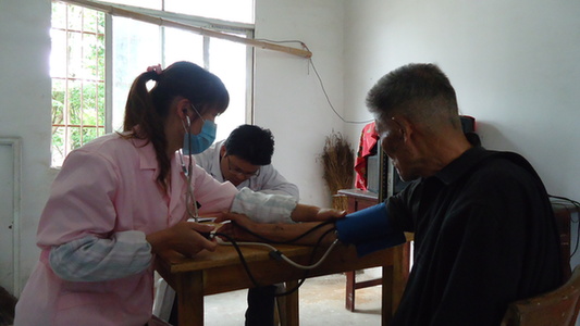 關(guān)愛老人，計生協(xié)會在行動