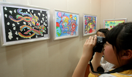 書(shū)畫(huà)飄香“六一”節(jié)