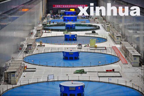世界最大水電站三峽電站全部機組投產(chǎn)