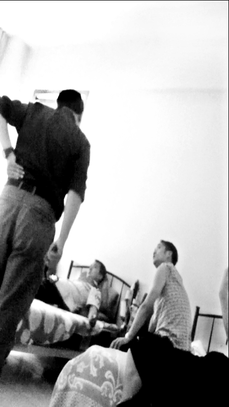 司機助人維權反遭交警圍毆 打人者被拘隊長受處分