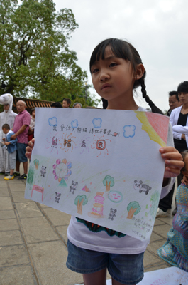 翠湖挽留熊貓活動(dòng)最火爆