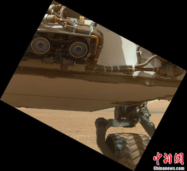 美“好奇號”火星車 火星“玩”自拍（圖）