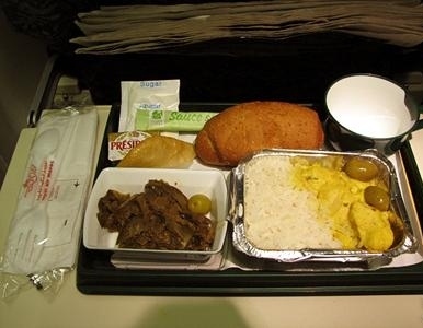 飛機(jī)餐也美味 實拍各國航空公司美味飛機(jī)餐
