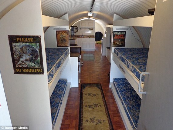 美男子制豪華避難艙應(yīng)對(duì)世界末日：造價(jià)46萬(wàn)元