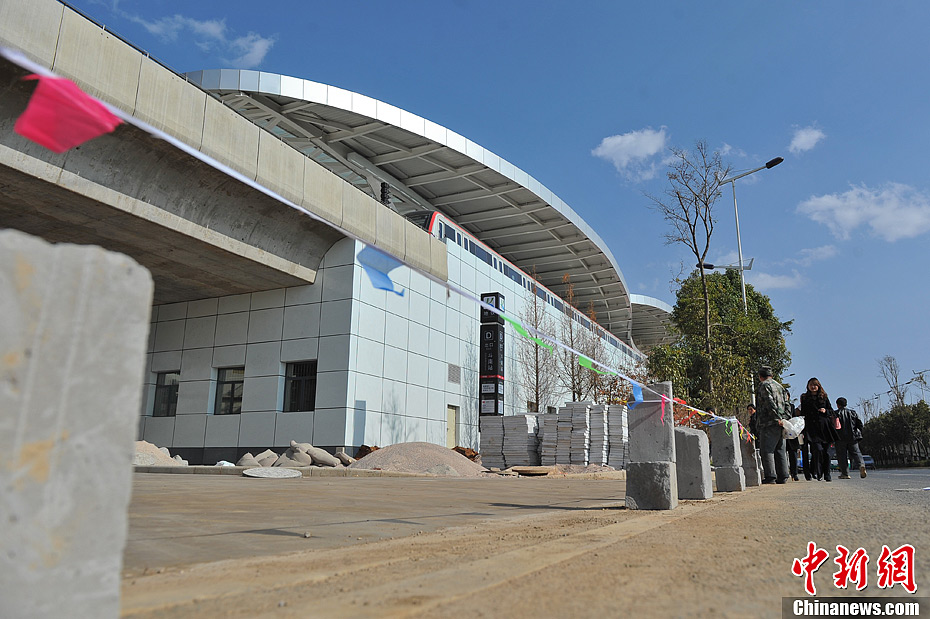 昆明地鐵南段列車試運行中發(fā)生脫軌事故