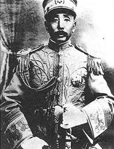 高中教材被曝弄錯(cuò)張作霖照片 出版社稱內(nèi)容已更換