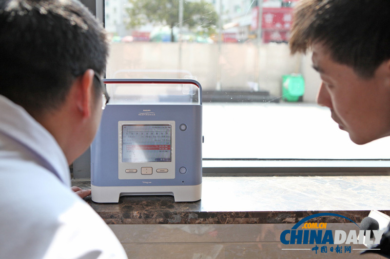 浙江父母自制呼吸機(jī)續(xù)：付學(xué)朋用上了愛(ài)心呼吸機(jī)