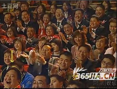 《我是歌手》淚點女走紅 盤點意外走紅的神秘觀眾