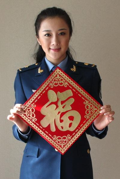 《我是歌手》淚點(diǎn)女走紅 盤點(diǎn)意外走紅的神秘觀眾