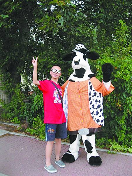 14歲娃收到8個(gè)國際會(huì)議邀請 談高中數(shù)學(xué)：弱爆了