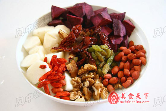 春節(jié)勿忘養(yǎng)胃 外出吃年夜飯八大注意事項(xiàng)