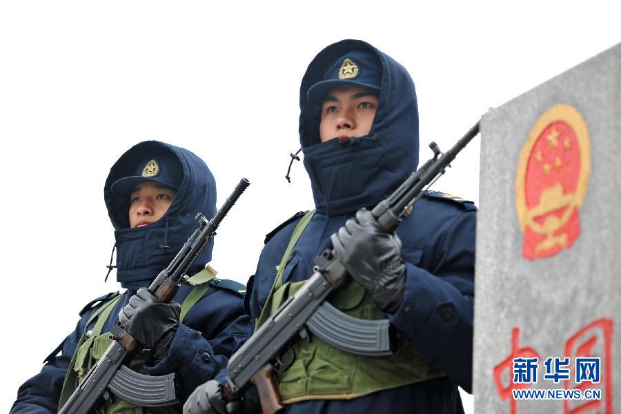 “春節(jié)，萬家團(tuán)圓；他們，默默奉獻(xiàn)”崗位堅(jiān)守者群像