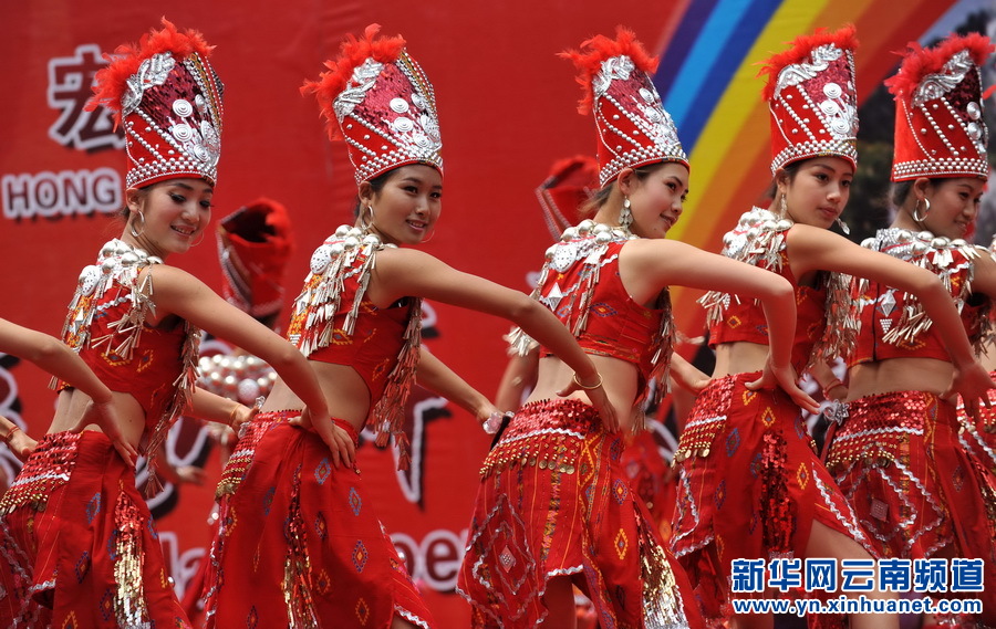 德宏風(fēng)情引游人