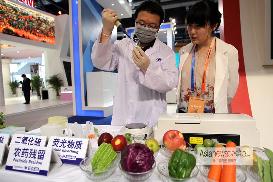 中國日報一周圖片精選：大學生畢業(yè)設(shè)計展