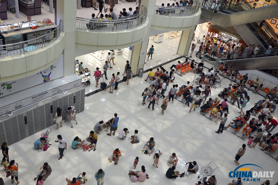 中國(guó)日?qǐng)?bào)聚焦全國(guó)多地高溫天氣