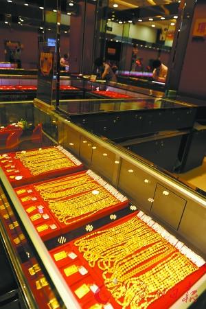 金價(jià)下跌是美國發(fā)動的貨幣戰(zhàn)爭？