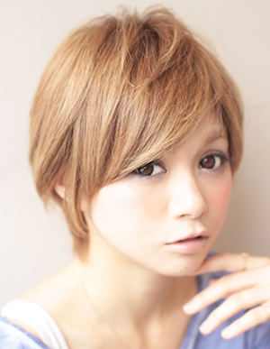 夏季必備日系瘦臉發(fā)型 一秒變