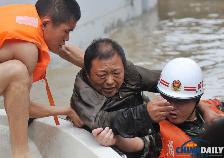 中國日報一周圖片精選（7月6日—12日）：強臺風(fēng)“蘇力”來襲